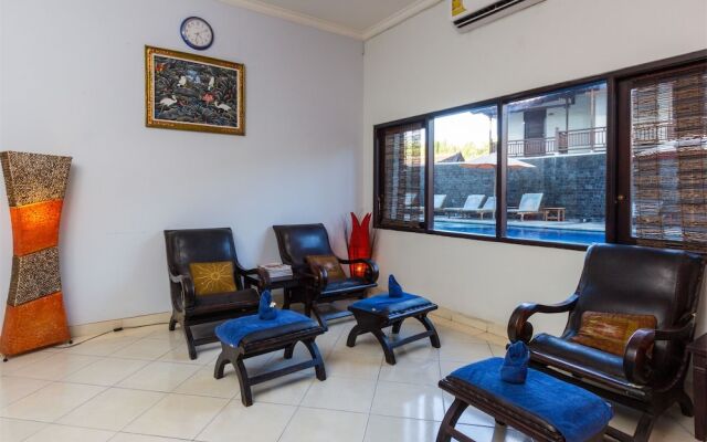 RedDoorz Plus @ Padma Utara 3