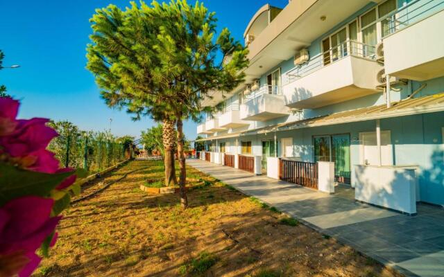 Prenses Sealine Beach Hotel