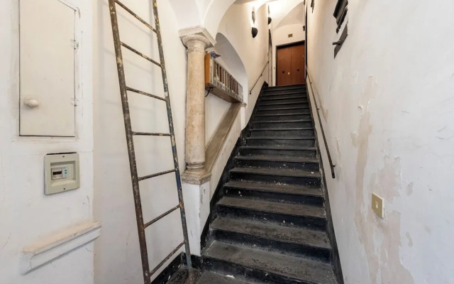 Charming Flat Next to Genoa's Aquarium