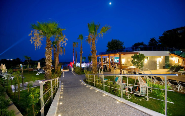 Selene Beach & Spa Hotel