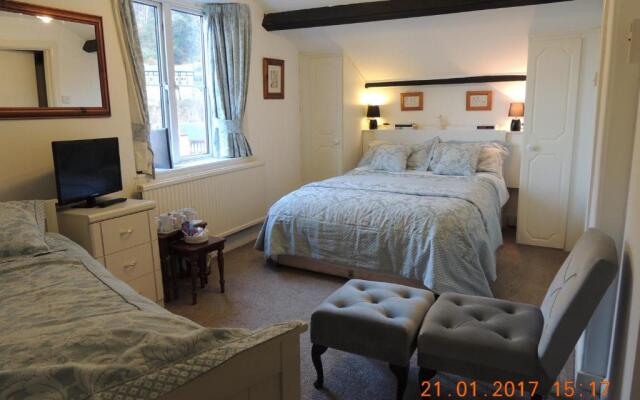 Orchard House Hotel