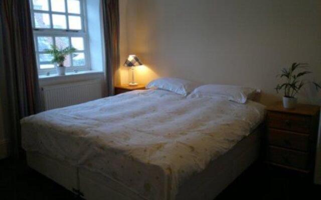 Theatre House Apartment 2
