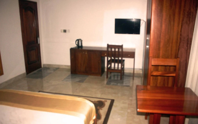 Ibisa Hotel