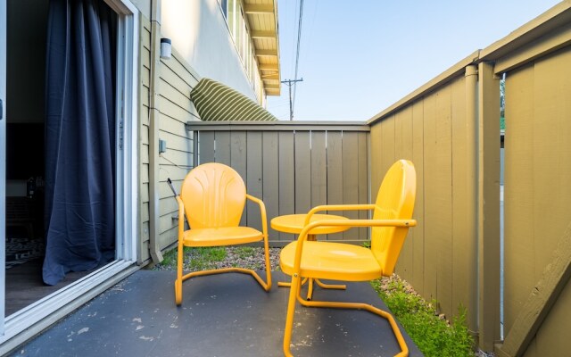 WanderJaunt-Serrano-2BR-Point Loma