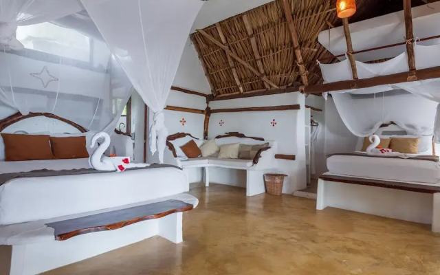 Casa Aakbal