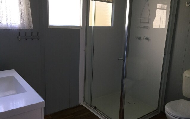 Albany Happy Days Caravan Park