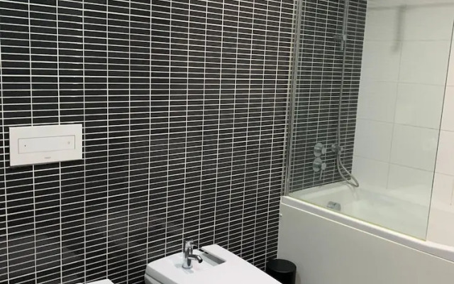 Modern Flat Near Lisbon