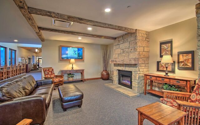 Updated Retreat w/ Golf Course & Wildlife Views!