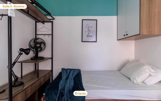 Térreo espaçoso na praia do cumbuco por Tactu