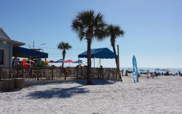 Tropical Waterview Mansion