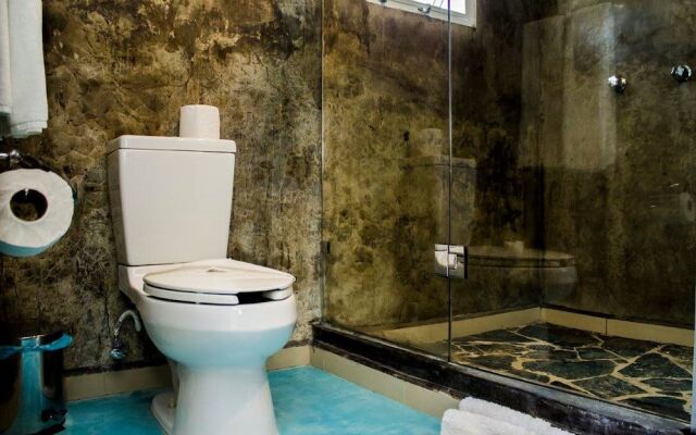 Tres Mentiras Boutique Rooms