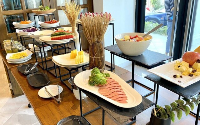 Glory Boutique Suite