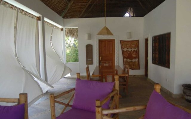 Room in Villa - African Villa Casaurina