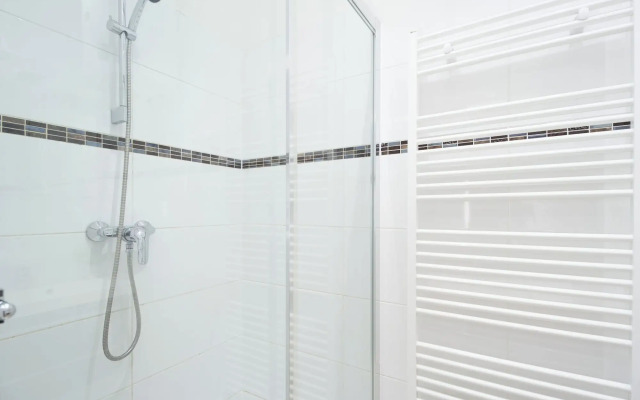 CheckVienna – Apartment Huglgasse