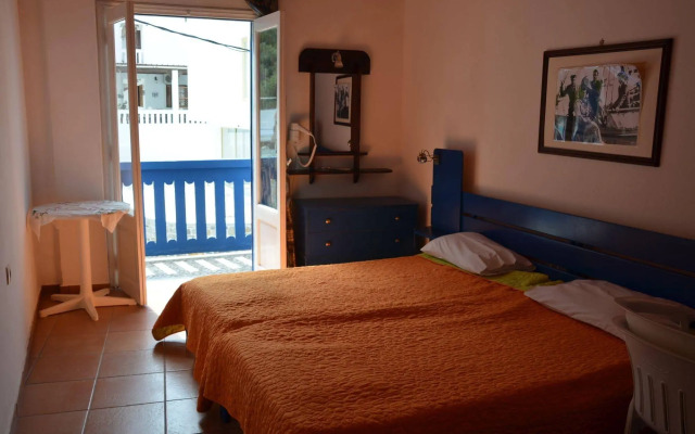 Themis Hotel