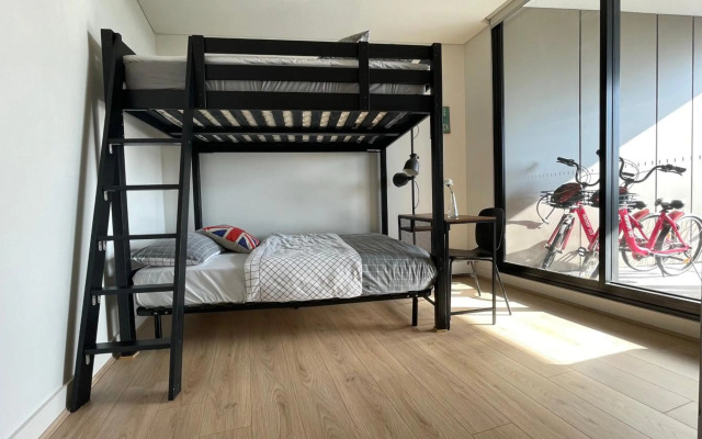 Wentworth Point Oversized balcony view apartment