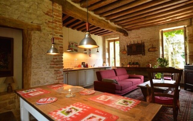 Lovely Mansion With Pond in Champvert