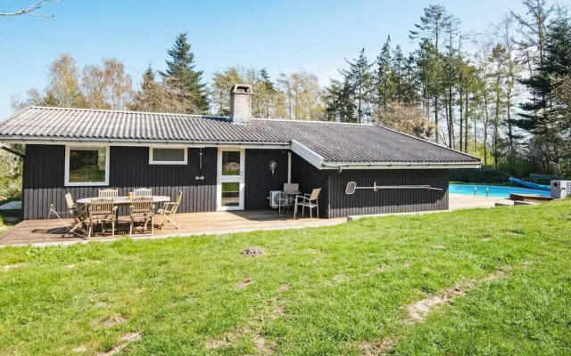 6 Person Holiday Home in Ebeltoft