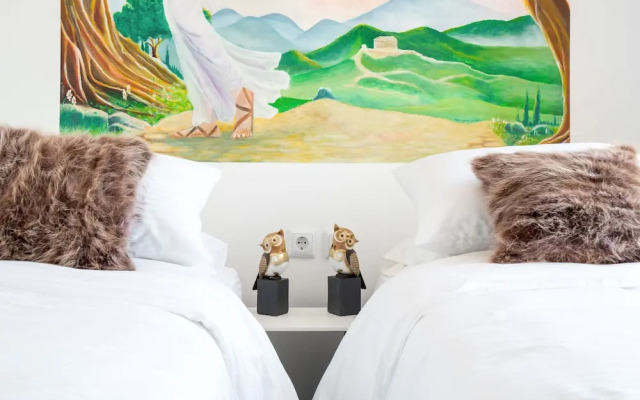 Mythos Luxury Suites