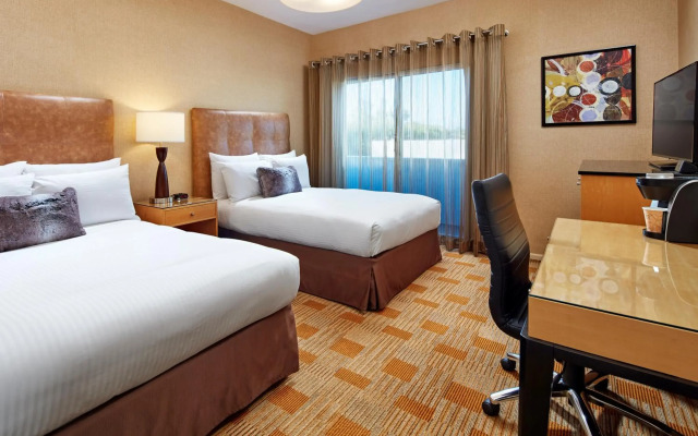 Elan Hotel