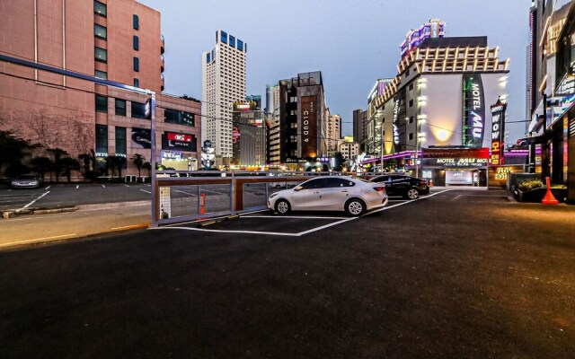 Busan Haeundae Flos Hotel