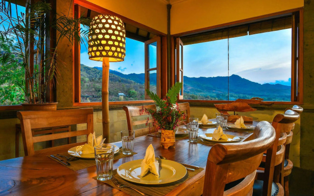 Sumberkima Hill Private Villa Retreat