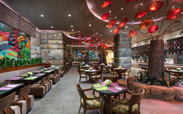 Chimelong Hengqin Bay Hotel