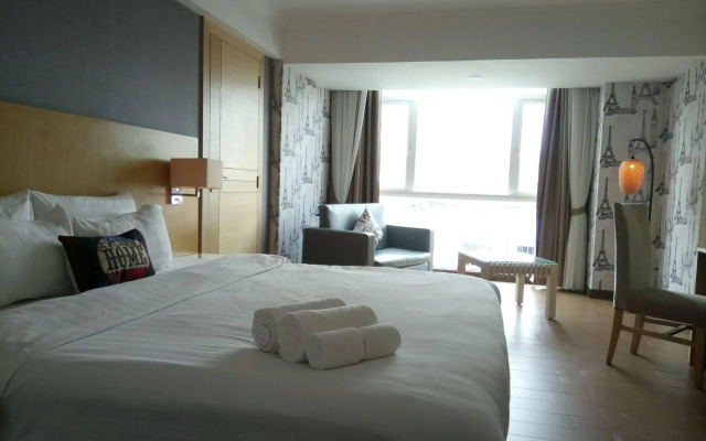 Discovery Hotel