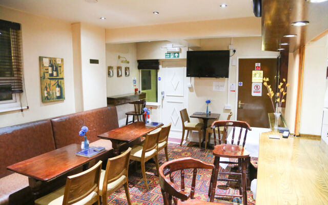 Croft Hotel