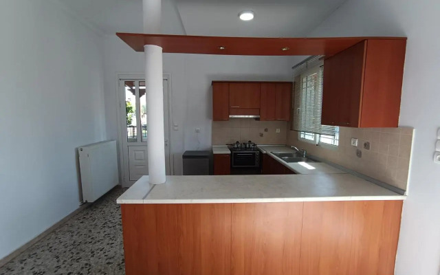 Rena Apartments
