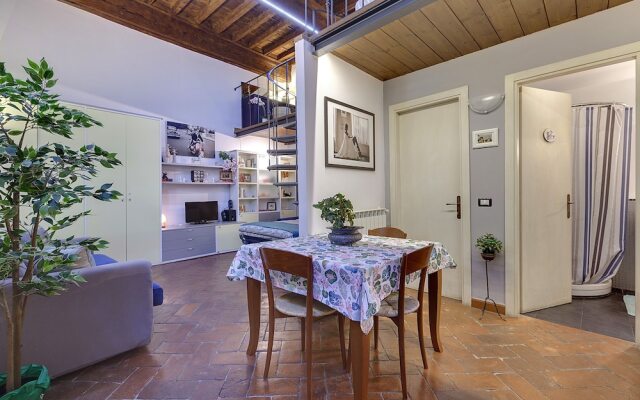 Pitti Apartment