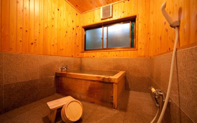 Kappo Ryokan Kannawa Bettei