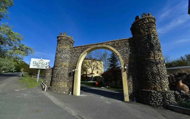 Qebele Yeddı Gozel Hotel