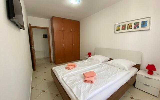Apartments Mrkonja