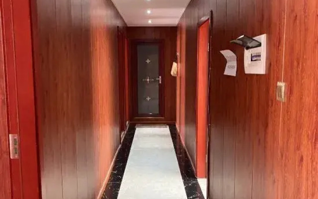 Yajiang Yihao Homestay