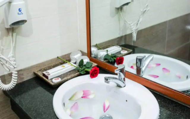 Lemongrass & Ginger Hotel