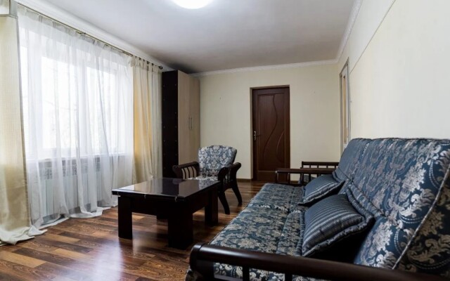 LetoApart na Geroev Desantnikov