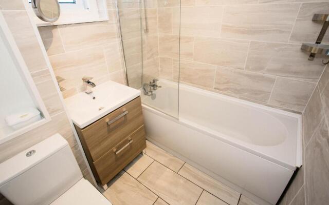 2 DoubleBed Rooms Flat Aberdeen City, near University