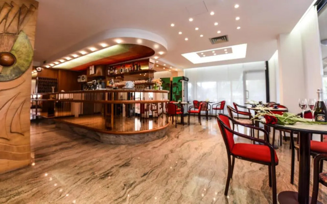 Hotel Caesar