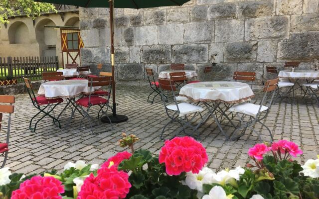 Schlosshotel Harburg