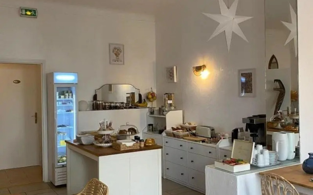 Hôtel Eden - La Baigneuse