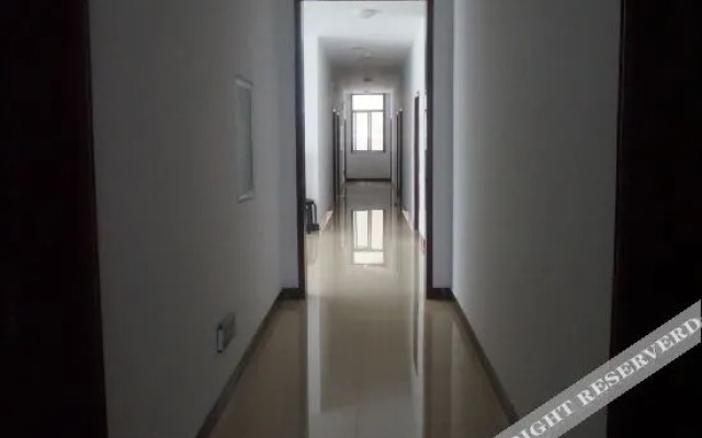Rushan Hailv Hostel