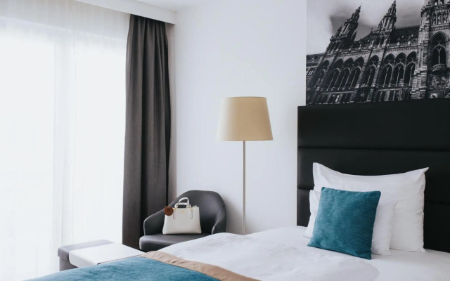 Parks 73 The TownHouse Hotel