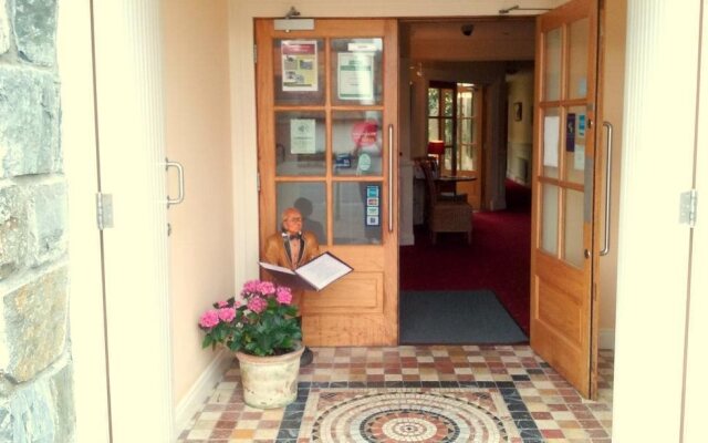 hotelImage
