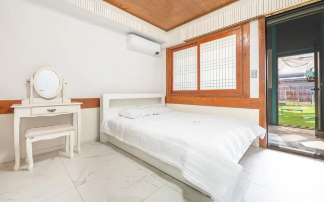 Seonjaedo Gaekkul House pet Pension