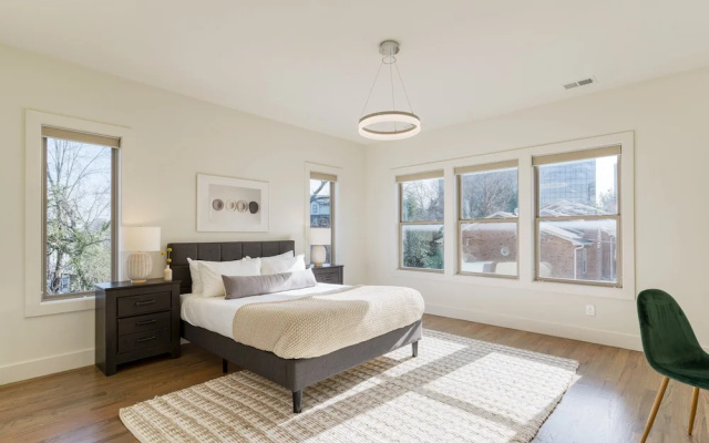 Springsteen by Avantstay Stylish Townhouse in Nashville!