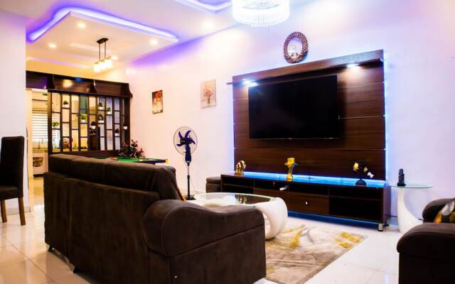 Cozy 2bed Terraced Duplex Apartment in Ajah-lekki