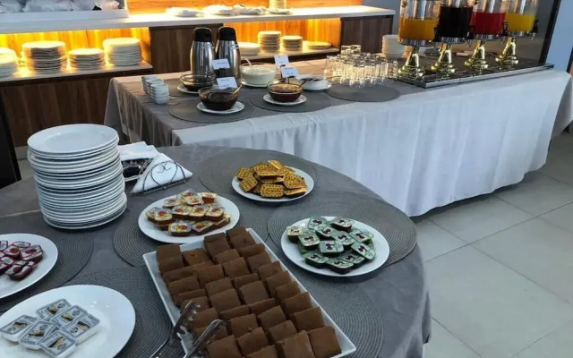 Perandor Beach Hotel