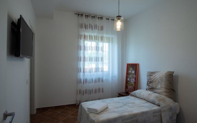Floris Bed And Breakfast