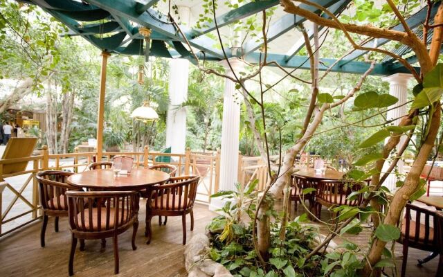 Hotel Bispinger Heide by Center Parcs